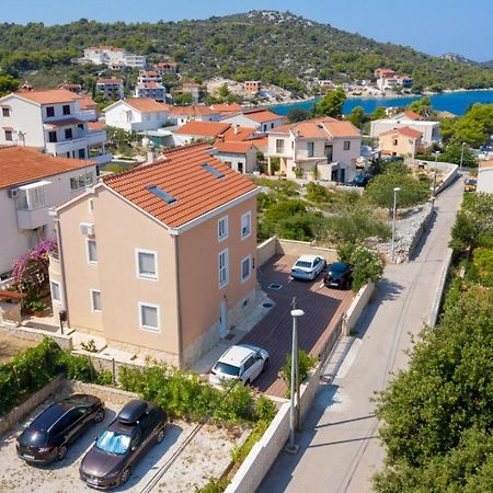 Villa Tea Ражань Экстерьер фото