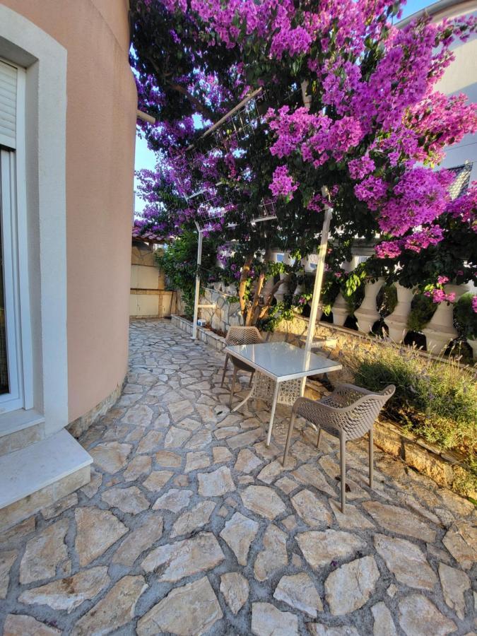 Villa Tea Ражань Экстерьер фото